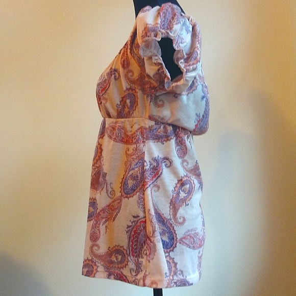 Paisley Suzy Susyshier ruffle sleeve T-shirt - Picture 2 of 7